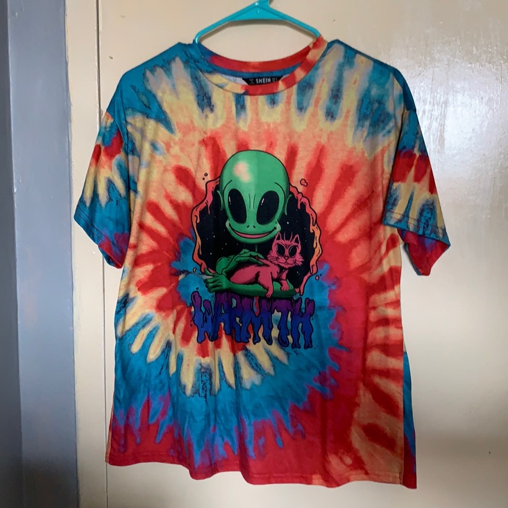 Tie-dye shirt